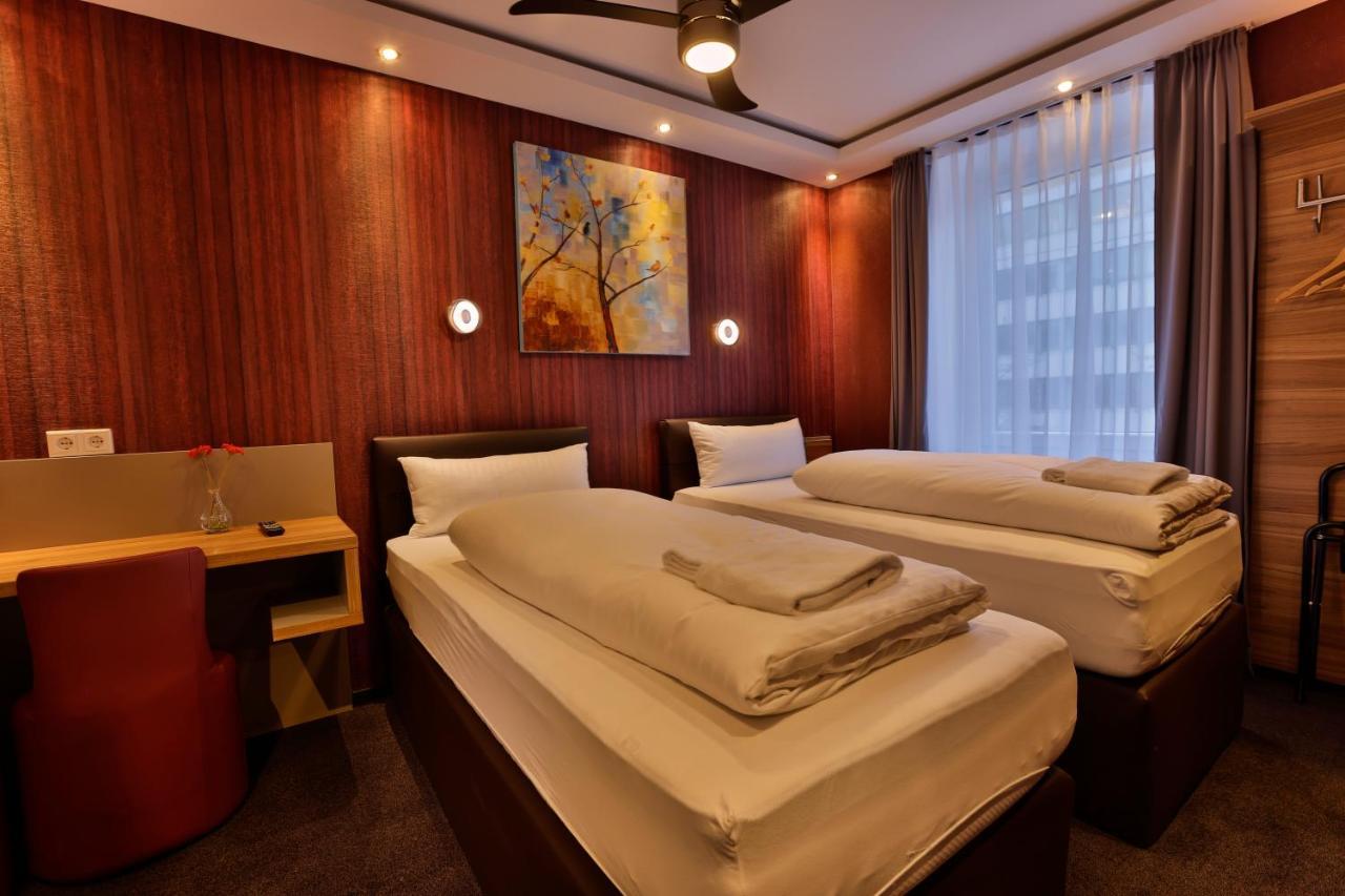 Stay-Inn Bielefeld Zentrum ภายนอก รูปภาพ