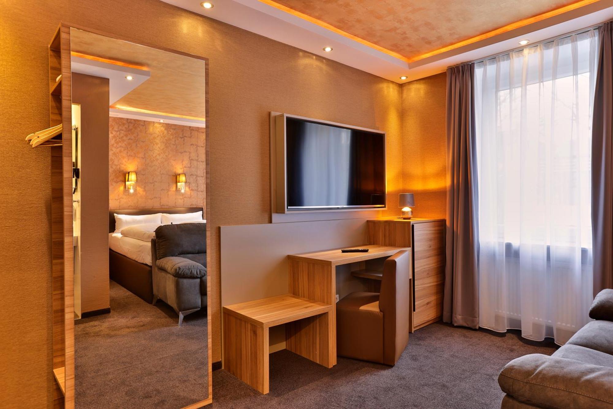 Stay-Inn Bielefeld Zentrum ภายนอก รูปภาพ